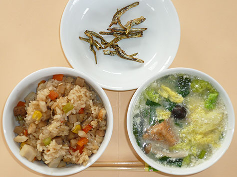 中華風おこわと豆乳スープ