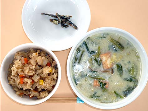 中華風おこわと豆乳スープ