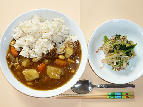 豆カレーと白菜のおかか和え