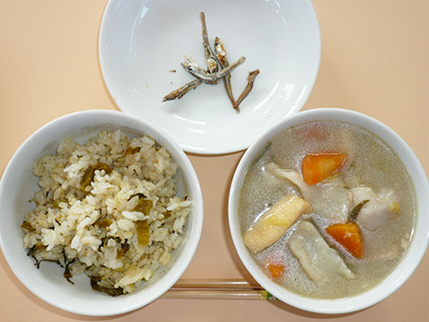 団子汁と高菜・じゃこの混ぜごはん