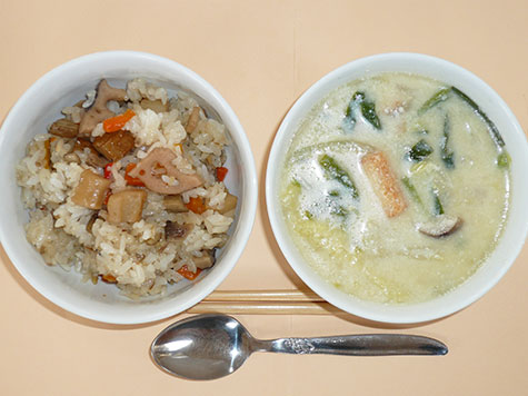 中華おこわと豆乳スープ