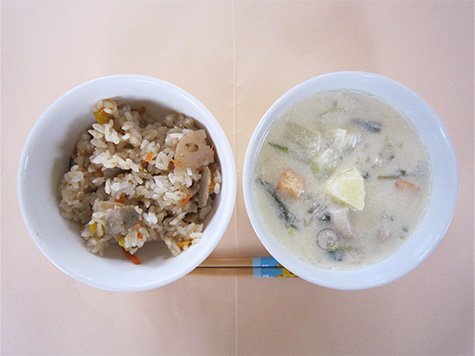 中華おこわと豆乳スープ