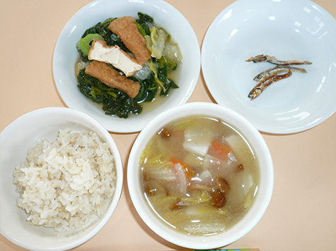 かつお菜の煮びたしとなめこ・冬野菜の味噌汁とごはん