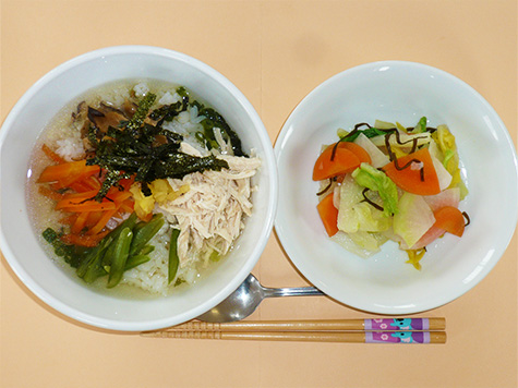 鶏飯と冬野菜の浅漬け