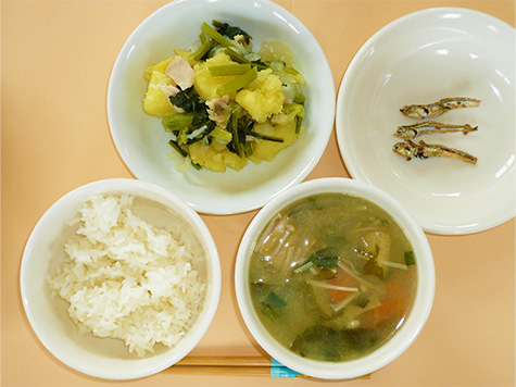 ジャーマンポテトと納豆汁とごはん